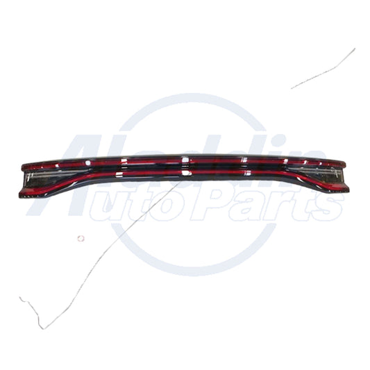 Rear Middle Taillight Assembly For BYD TANG DM TANG EV OEM ST-4107300 11782924-00