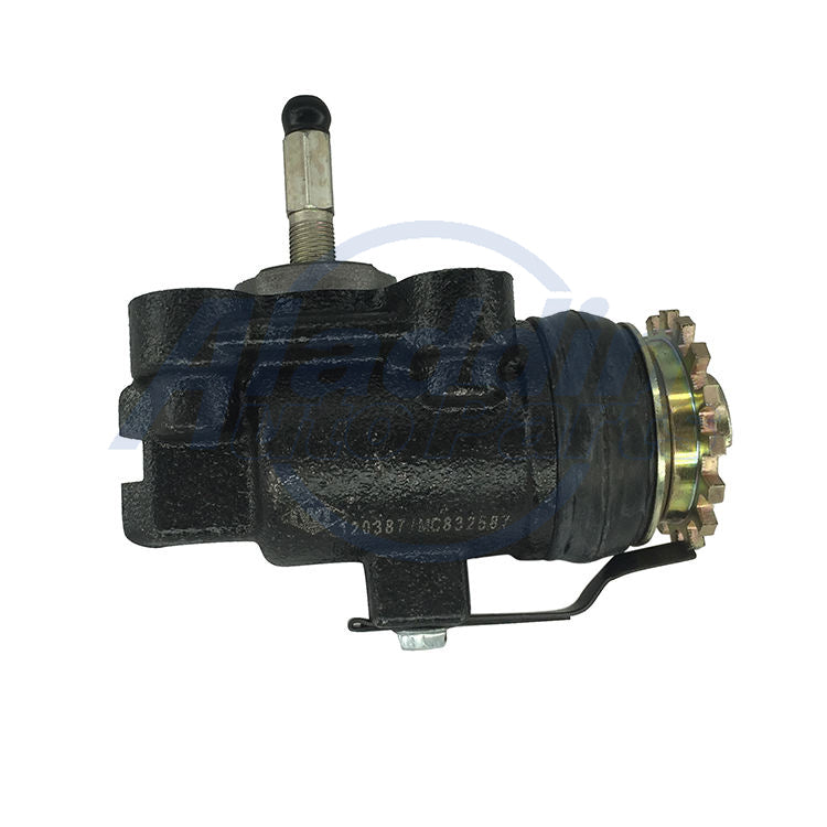 Brake Wheel Cylinder For Mitsubishi Fuso OEM MC832587