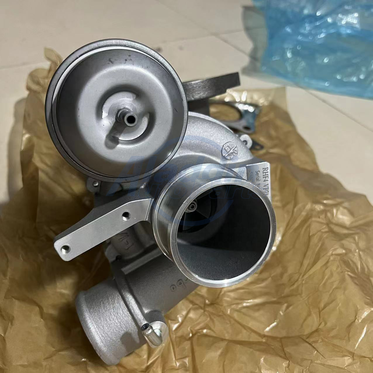 Turbocharger 2.0T For Changan cs95 OEM 1118010-A02-AA
